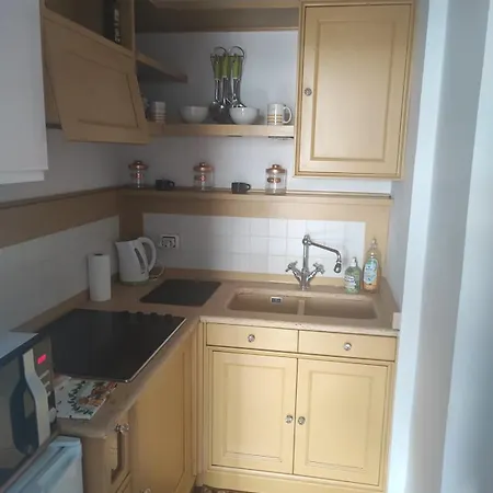 Floor Astoria Vista Mare شقة مينتون